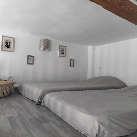 Apartamento Au Pied Du Baou Saint-Chamas Exterior foto