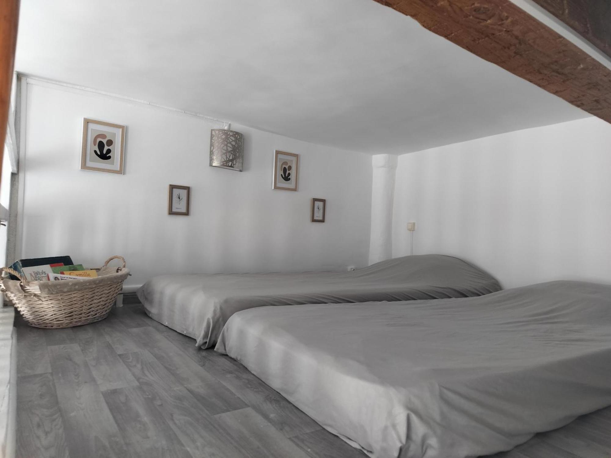 Apartamento Au Pied Du Baou Saint-Chamas Exterior foto